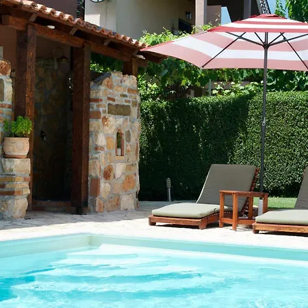 Oliva Guest house 4*